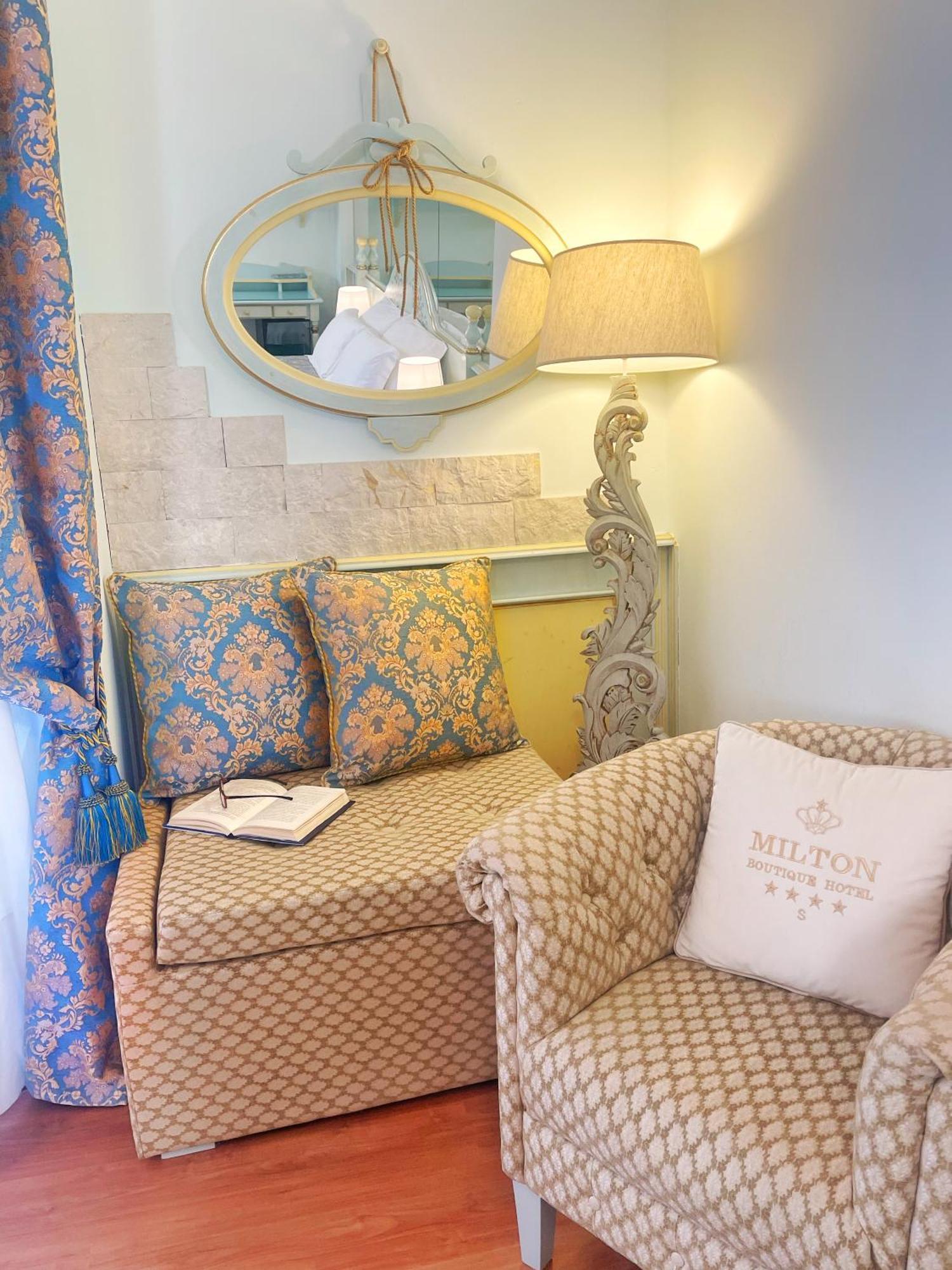 Milton Boutique Hotel - Adults Only リド・ディ・イエゾロ エクステリア 写真