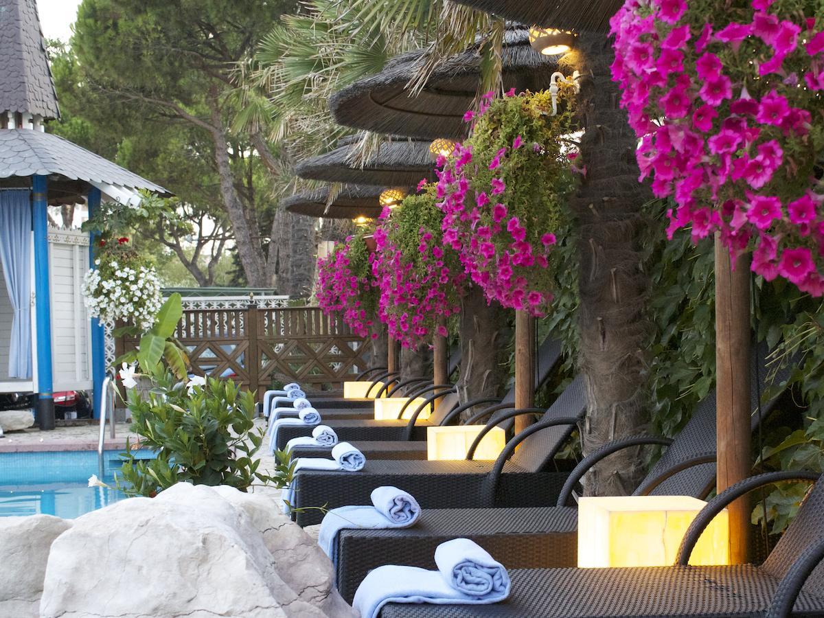 Milton Boutique Hotel - Adults Only リド・ディ・イエゾロ エクステリア 写真